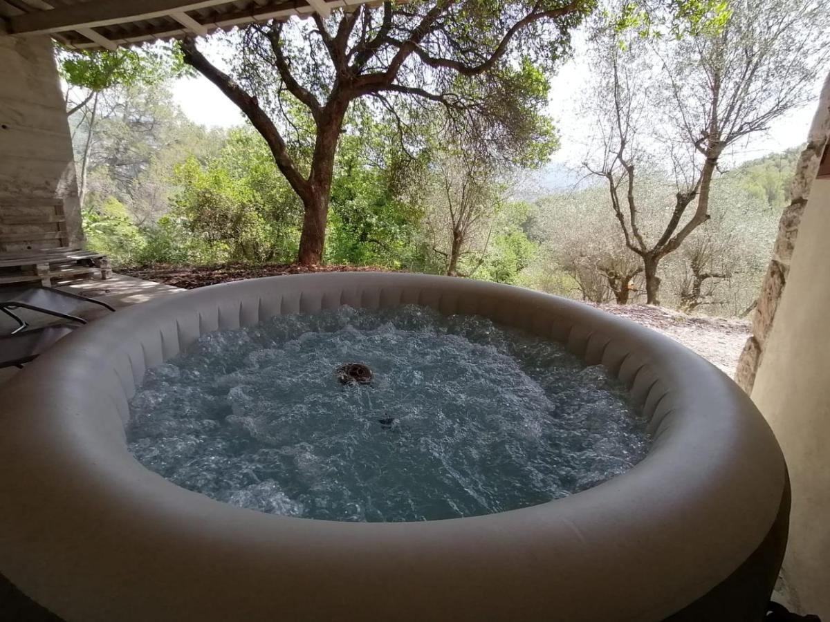 Sejour En Pleine Nature, Vue Imprenable, Jacuzzi Contes  Exterior foto